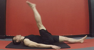Pilates - Double Leg Lift - Levé d'une jambe tendue horizontale